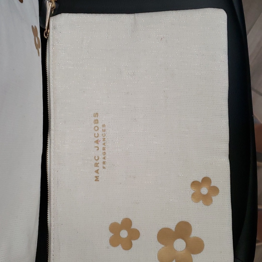 Marc Jacobs tote - Picture 11 of 17